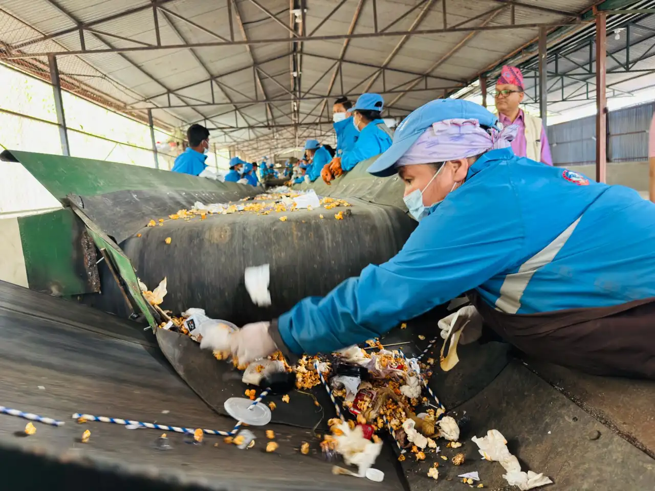 黄杨木雕佛像的选材标准与雕刻工艺要点